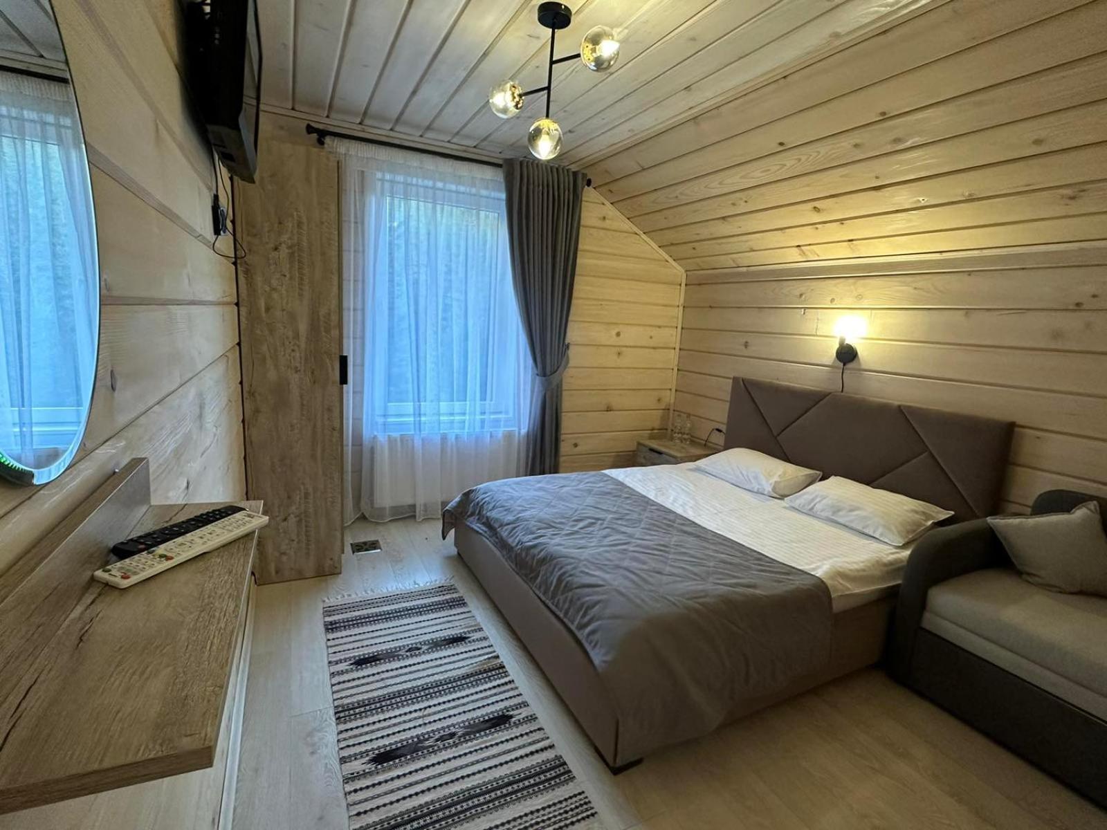 Hotel Dykyi Med Tatariv Exterior photo